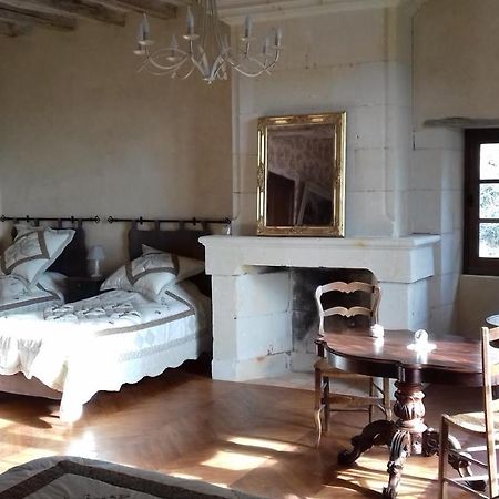 Bed and Breakfast Manoir De La Fontaine Du Chene Coutures  Экстерьер фото